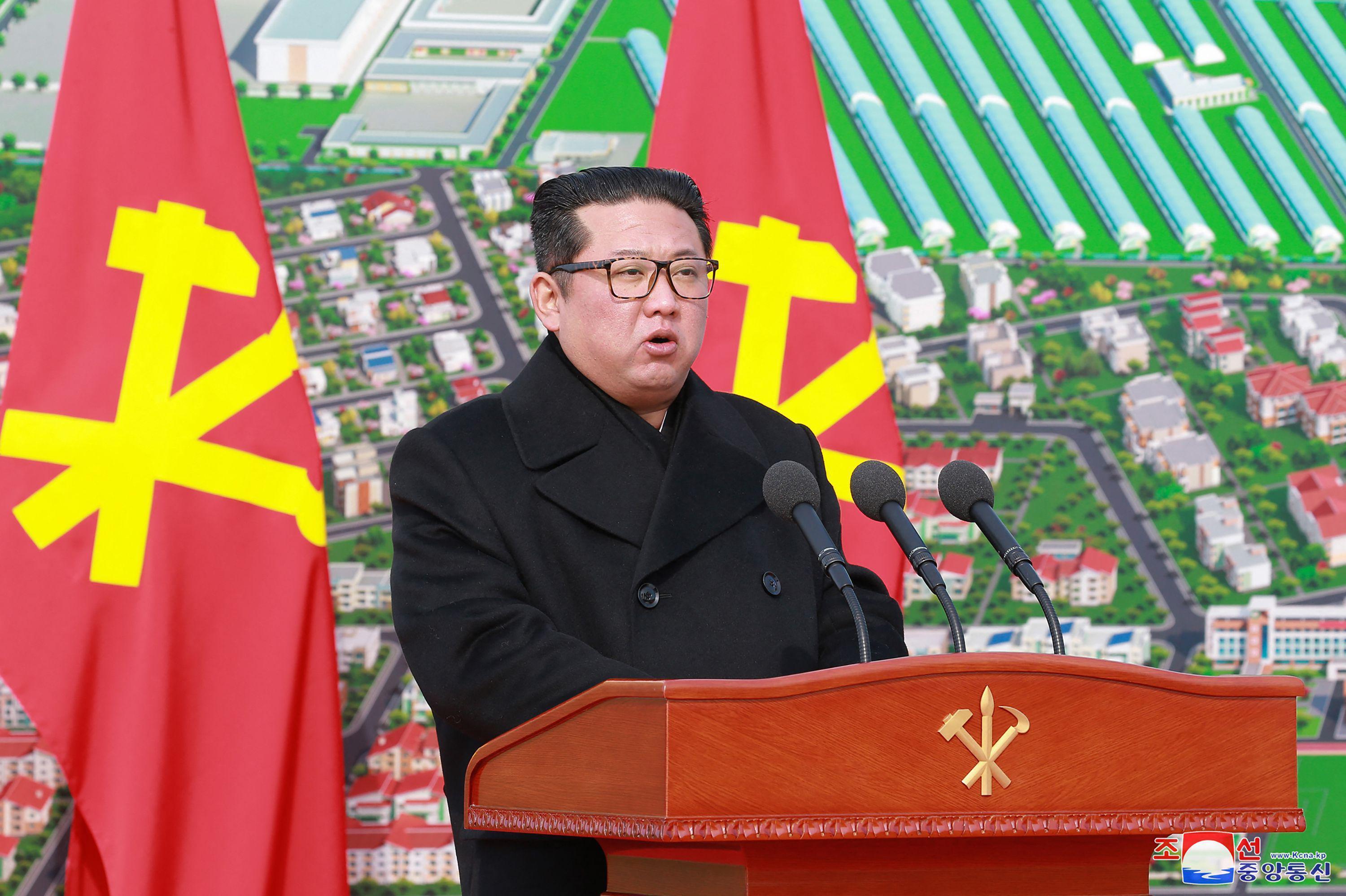 Kim Jong-un ordusuna 3. Dünya Savaşı talimatı verdi
