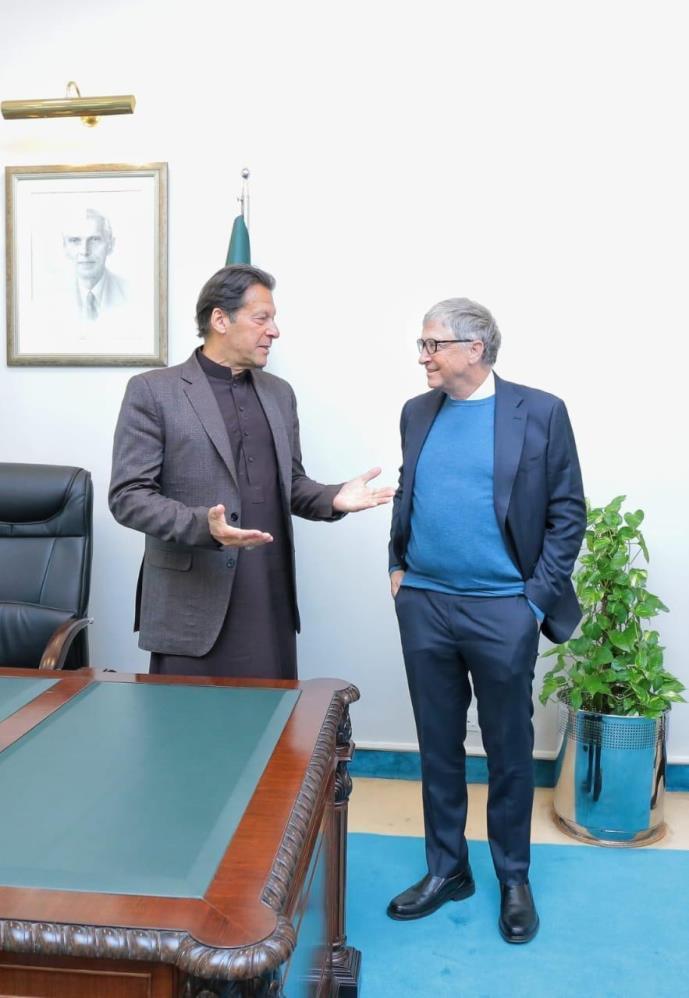 Bill Gatesten Pakistana ziyaret