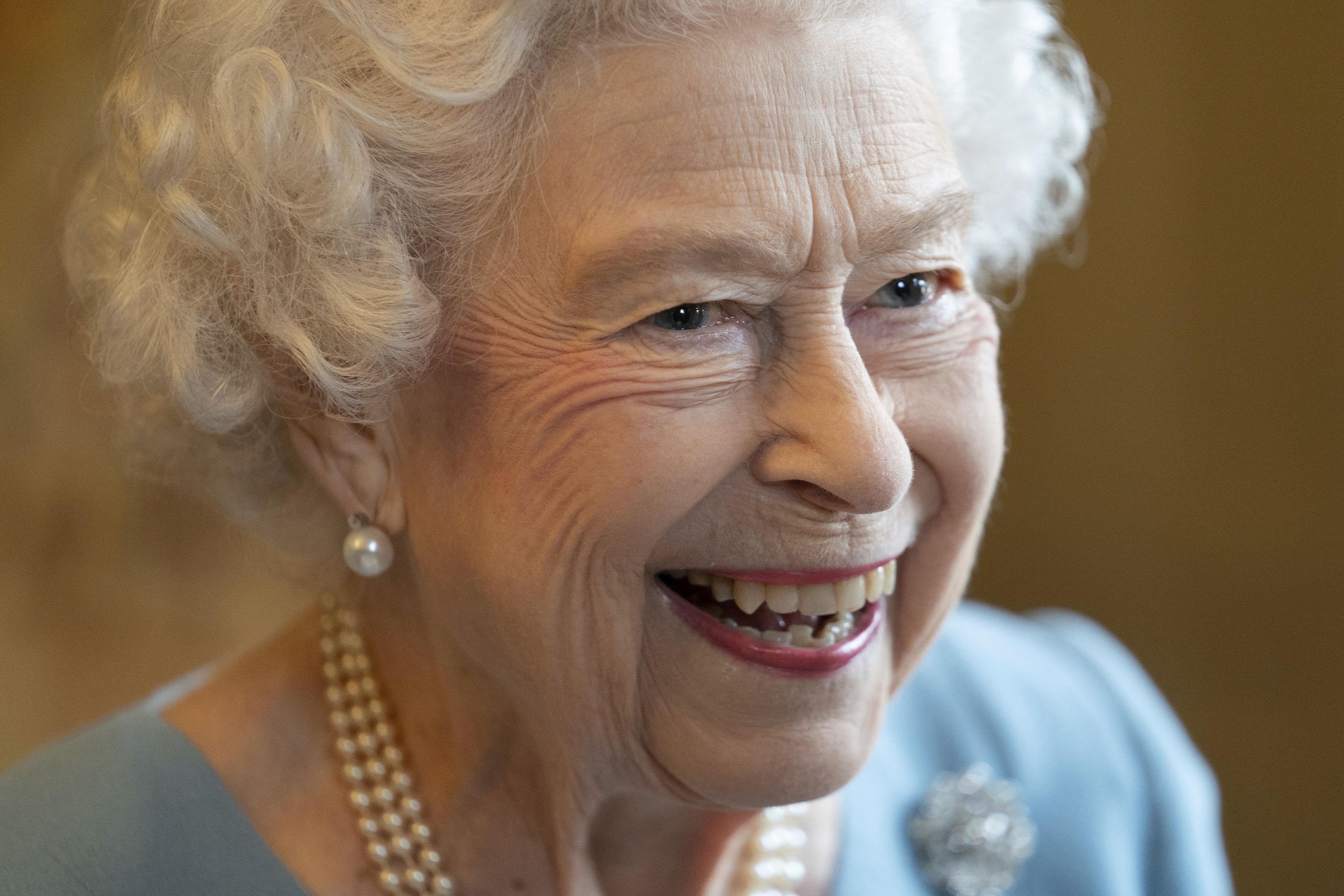Kraliçe II. Elizabeth artık Buckingham Sarayında yaşamayacak