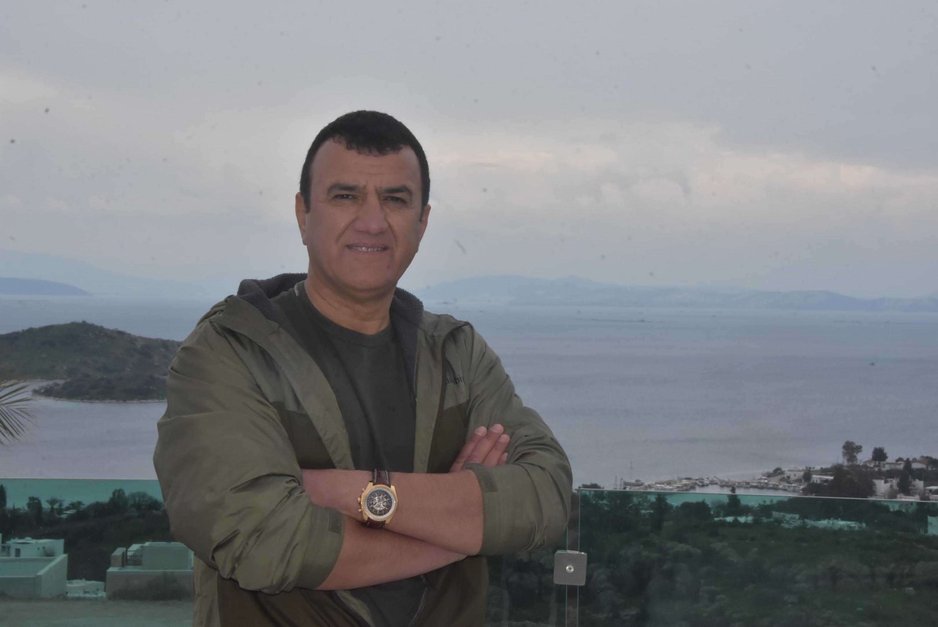 Chelseayi satın almak isteyen Türk iş insanı Muhsin Bayraka dişli rakip