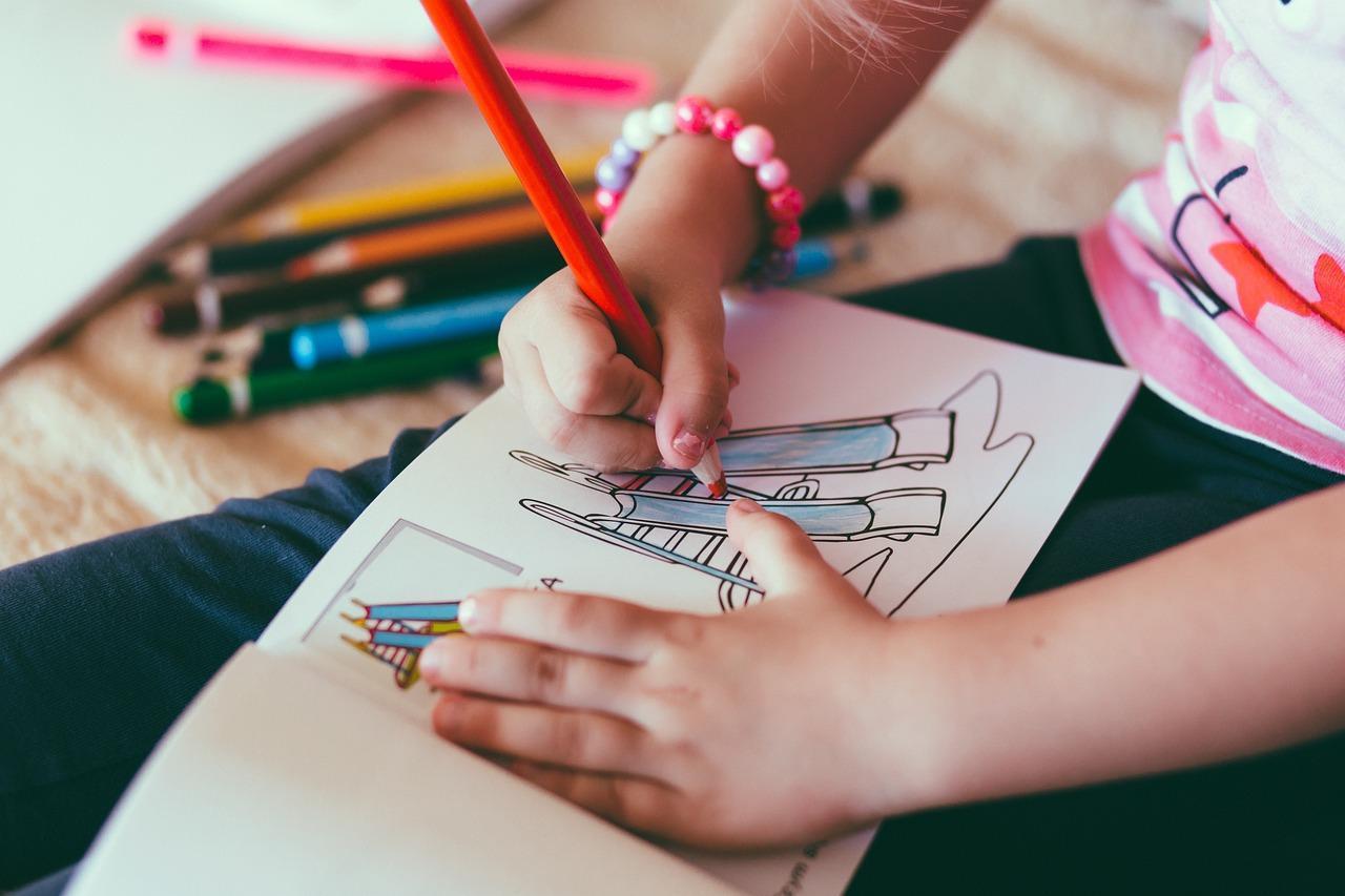 Çocuklar kalem tutmayı nasıl öğrenir