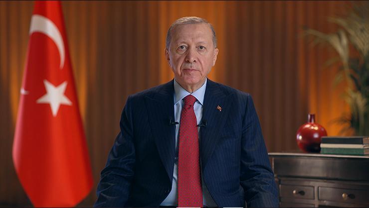 Erdoğan'dan yeni yıl mesajı: Asıl çıkışımızı Türkiye Yüzyılı ile 2024'le birlikte başlatıyoruz