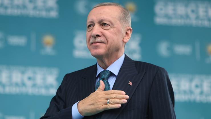 Cumhurbaşkanı Erdoğan'dan İmamoğlu'na: Ya tatilde ya da büyükelçiyle balıkta