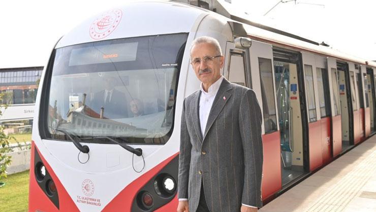 Bakan Uraloğlu duyurdu! 19 Mayıs'ta trenler ücretsiz