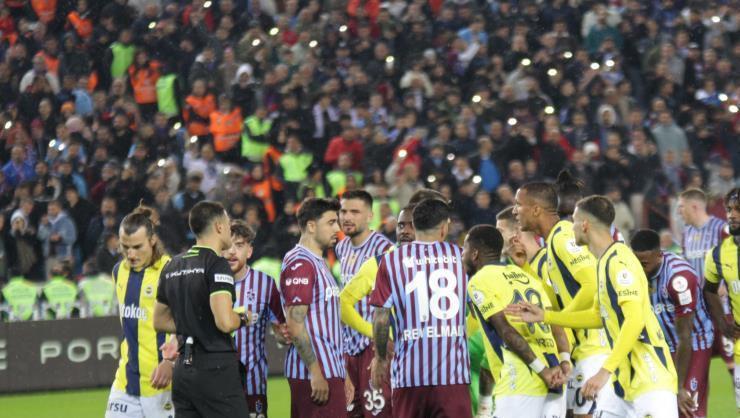 Trabzonspor - Fenerbahçe müsabakasında gol iptali ve penaltı kararları doğru mu? 'VAR müdahelesi çok yanlış'