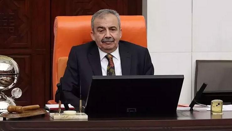 Sırrı Süreyya Önder 12 gündür yoğun bakımda! İşte sağlık durumu