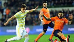 Başakşehir sahasında Fenerbahçe'yi mağlup etti