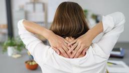 Boyun tutulmasına ne iyi gelir, nasıl geçer? Evde çözüm ve tedavi yöntemleri