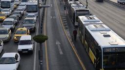 Koronavirüs sebebiyle İstanbul’da toplu ulaşım kullanımı azaldı