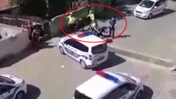 Yasağı ihlal eden vatandaşları darp eden polisler açığa alındı