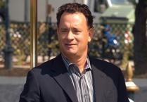 Tom Hanks, Elvis Presley filmi için saçlarını kazıttı