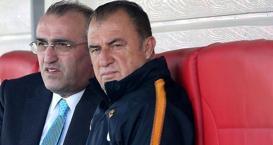 Uzlaşmayla sonuçlanan toplantıda Fatih Terim odayı terk etmiş