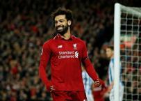Muhammed Salah antrenmana camı çatlak aracıyla geldi