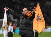 Acun Ilıcalı Hull City taraftarıyla buluştu, galibiyet hasreti bitti