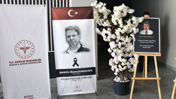 Silahlı saldırıda ölen Dr. Ekrem Karakaya'ya 'şehit' unvanı verildi 