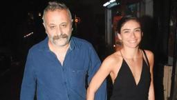 Hazar Ergüçlü ve Onur Ünlü ayrıldı!