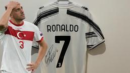 Merih Demiral'dan deprem bağışı: 3 dünya yıldızının formasından 5 milyon TL!