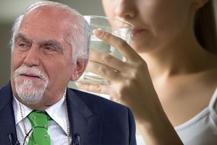 Prof. Dr. Erkan Topuz uyarıyor! Son günlerde herkes aynı hatayı yapıyor... Mideyi yara yapıyor Kolon kanserine neden oluyor