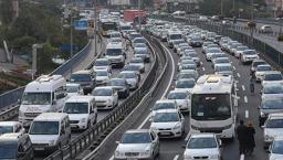 Trafik sigortası kaskoyu geride bıraktı! Yola çıkmak yasak ama uyan yok