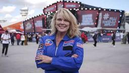 Eski NASA yöneticisinden TEKNOFEST'e tam not: Harika organize edilmiş bir etkinlik