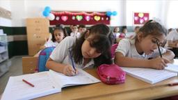 Okullarda tatil uzuyor! MEB, takvimi açıkladı: Mart ayında iki tatil birleşiyor