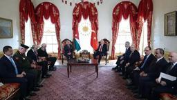 Ürdün Kralı 2. Abdullah Dolmabahçe'de! Erdoğan'a "Hüseyin bin Ali" devlet nişanı