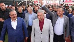 CHP'de WhatsApp depremi! Mesut Özarslan'dan Özgür Özel hakkında suç duyurusu