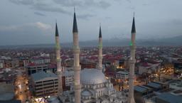 Türkiye'de ilk iftar Iğdır'da yapıldı