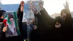 Hamaney'in ölümünden sonra neler yaşanıyor? İran'da halk sokaklara indi! İşte son durum...