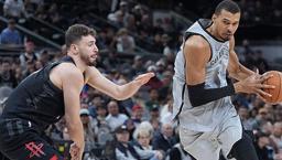 Alperen Şengün 16 sayı ile mücadele etti! Rockets, Spurs'e yenildi