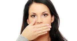 Ağız kokusunu anında sıfırlıyor! Saatlerce aç kalsanız da ağzınız asla kokmayacak