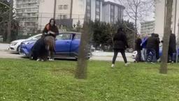 Pendik’te ‘ejderha kadınlar’ kavgası! Çocukların gözü önünde birbirlerine girdiler