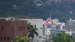 Venezuela’da 7 yıl sonra ABD bayrağı yeniden çekildi! Caracas büyükelçiliği resmen açıldı