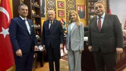 MHP Genel Başkanı Devlet Bahçeli Demirören Medya Heyeti'ni kabul etti! 'Uzak Şehir'i kaçırmadan izliyorum'