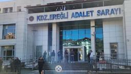 Adliyede şaşkına çeviren olay! Tutuklama kararını duyunca camdan atladı