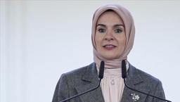 6 ay doğum izni, evlilik kredisi... Aileye 10 yıllık vizyon! İşte yeni dönem