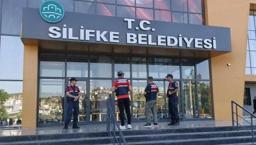 Mersin Silifke Belediyesi'ne operasyon! Başkan Mustafa Turgut dahil çok sayıda gözaltı