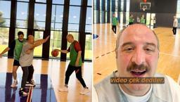 Cumhurbaşkanı Erdoğan parkede! Mustafa Varank sayı atamayınca kamera başına geçti