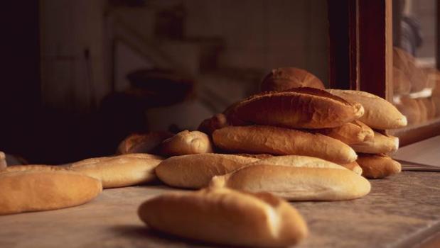 Ekmeği taş gibi yapan hata meğer buymuş! Usta fırıncı açıkladı)