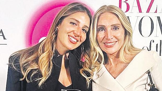 Annesinin gurur kaynağı!)