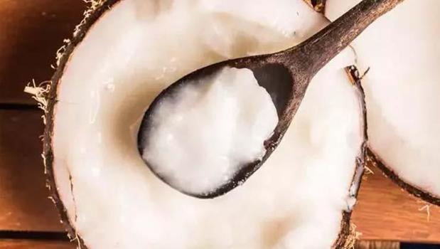 Enerji deposu doğal mucize! Sadece bir kaşıkla yorgunluğu silip süpürüyor, kalori yakımını hızlandırıyor)