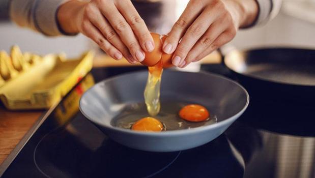 Sahanda yumurtanın eşsiz sırrı! Meğer bu adımlara dikkat etmek gerekiyormuş)