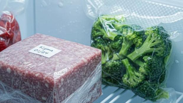 Dondurucudan çıkan et nasıl çözülmeli?)