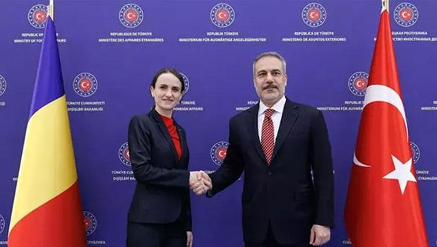 Dışişleri Bakanı Hakan Fidan: İsrail üzerine düşeni yapmıyor)