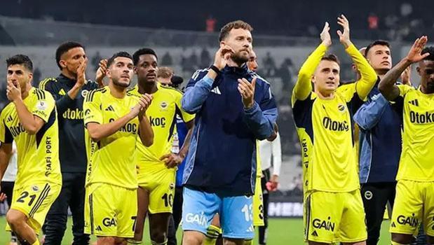 Fenerbahçe'de kadroya operasyon! Üç isim kulübeye gidiyor, ayrılık kararı)