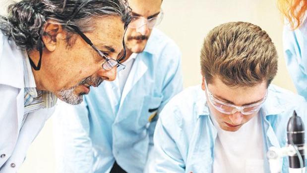 Meslek liseleri ekonomiye güç katıyor)