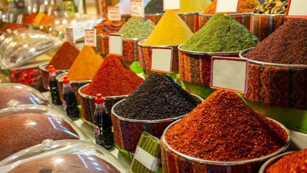 Yemeklere avuç avuç atın! Faydasını 10 kat artırıp gaz, şişkinlik ve hazımsızlığı engelliyor, doğal mide ilacı!)