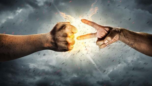 Taş kağıt makasta hep kazanmanın sırrı belli oldu! Meğer kaybedenler en çok...)