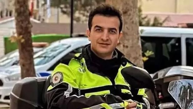 Polis memuru görevi başında kalp krizi geçirerek şehit oldu)