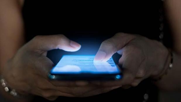 Paranızı çalan uygulamalar! Telefonda bu uygulamalar varsa hemen silin)